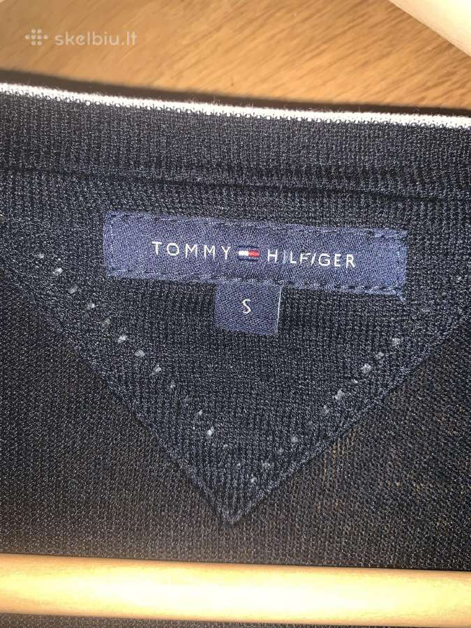 Juodas Tommy Hilfiger plonos vilnelės megztukas - nuotraukos Nr. 3
