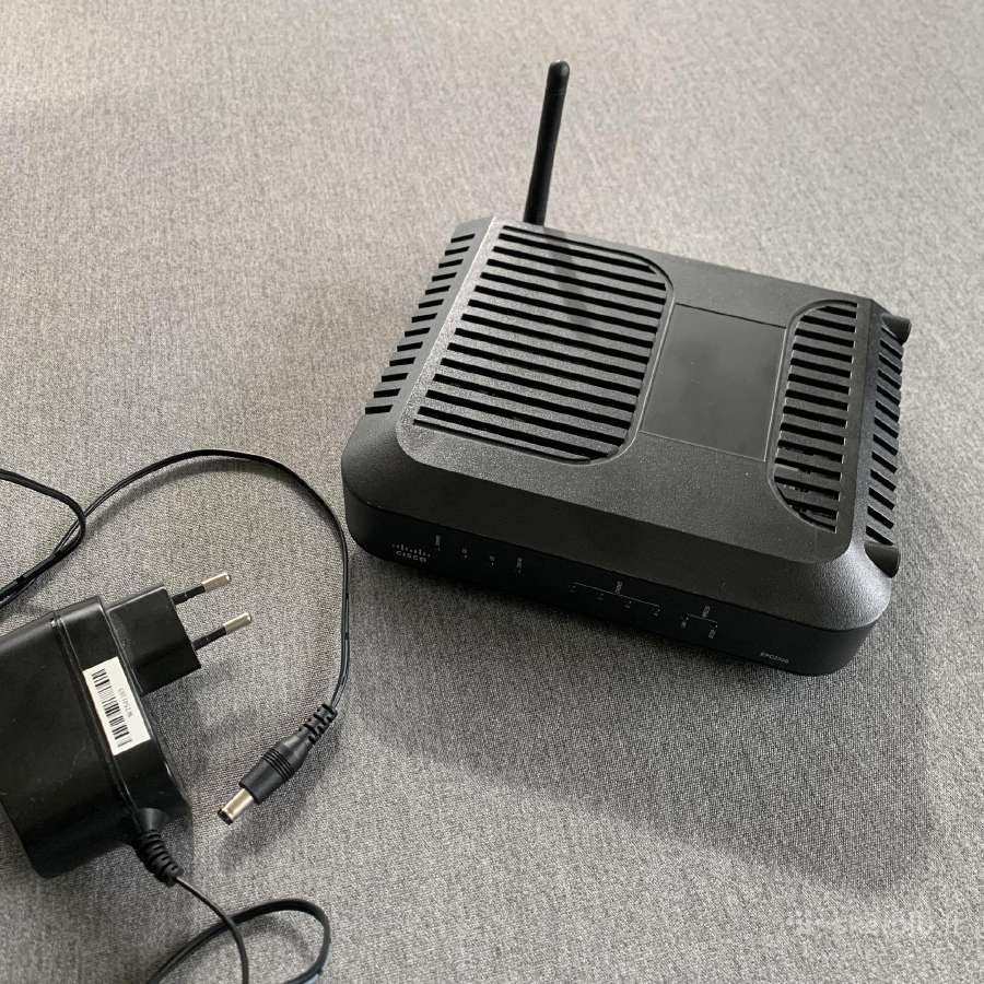 Cisco Epc2325 gateway with wireless accsess point - nuotraukos Nr. 2