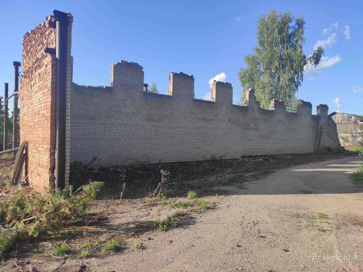 Plytos, betoniniai stulpai