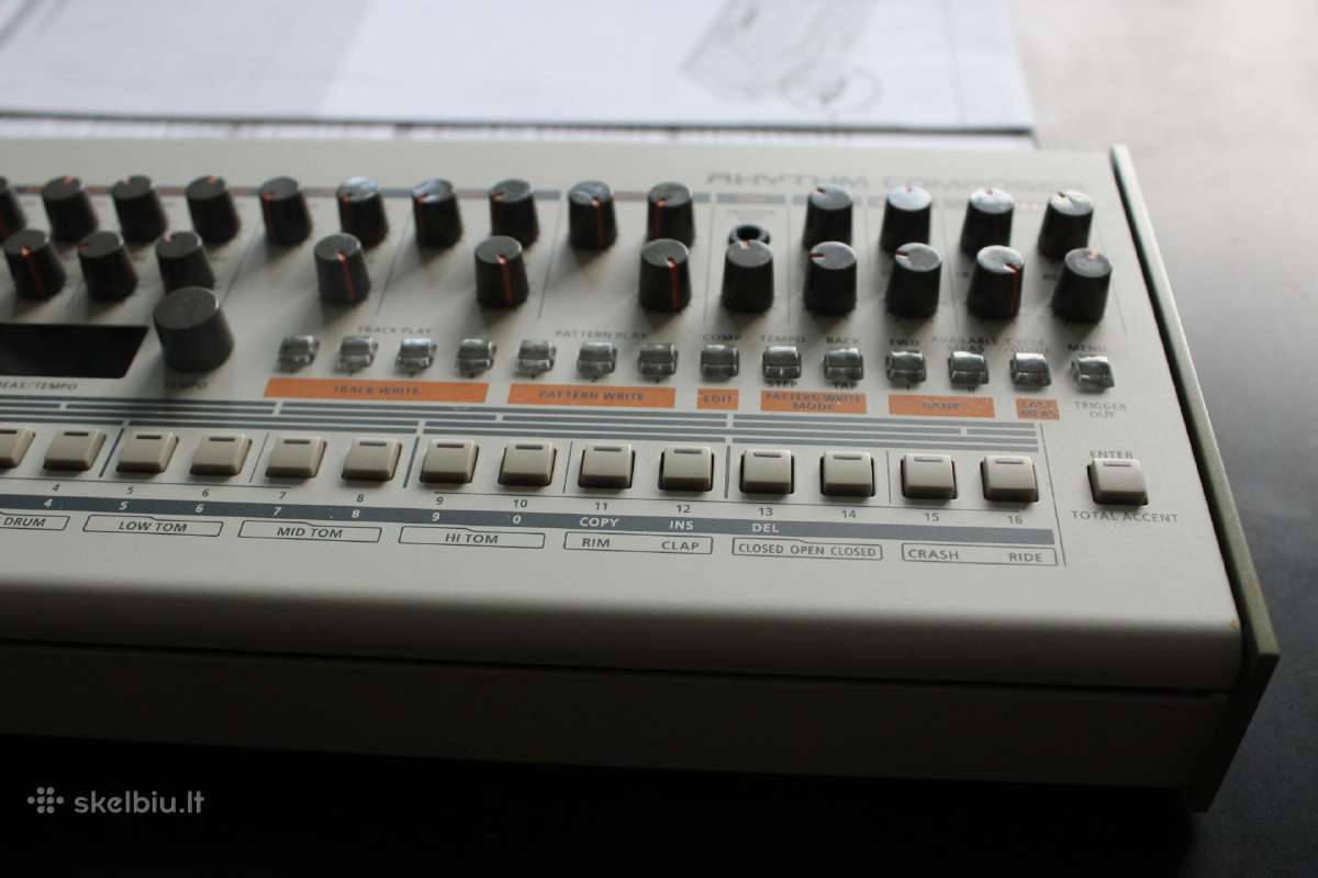 Roland Tr-09 Rhythm Composer + Stagg kabelis 6m - nuotraukos Nr. 2