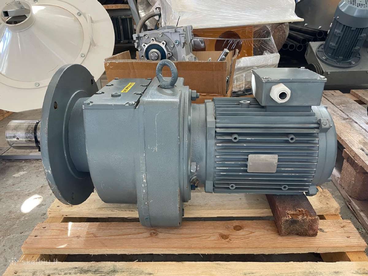 Reduktorius Keb 2.2 kw 40 aps./min ašis D60