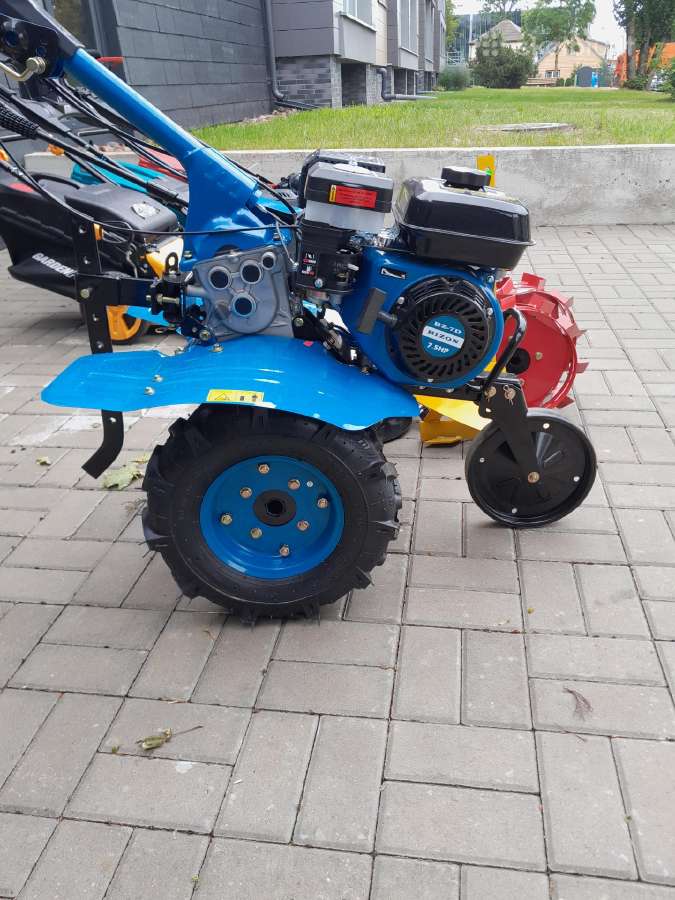 Motoblokai-kultivatoriai - nuotraukos Nr. 7