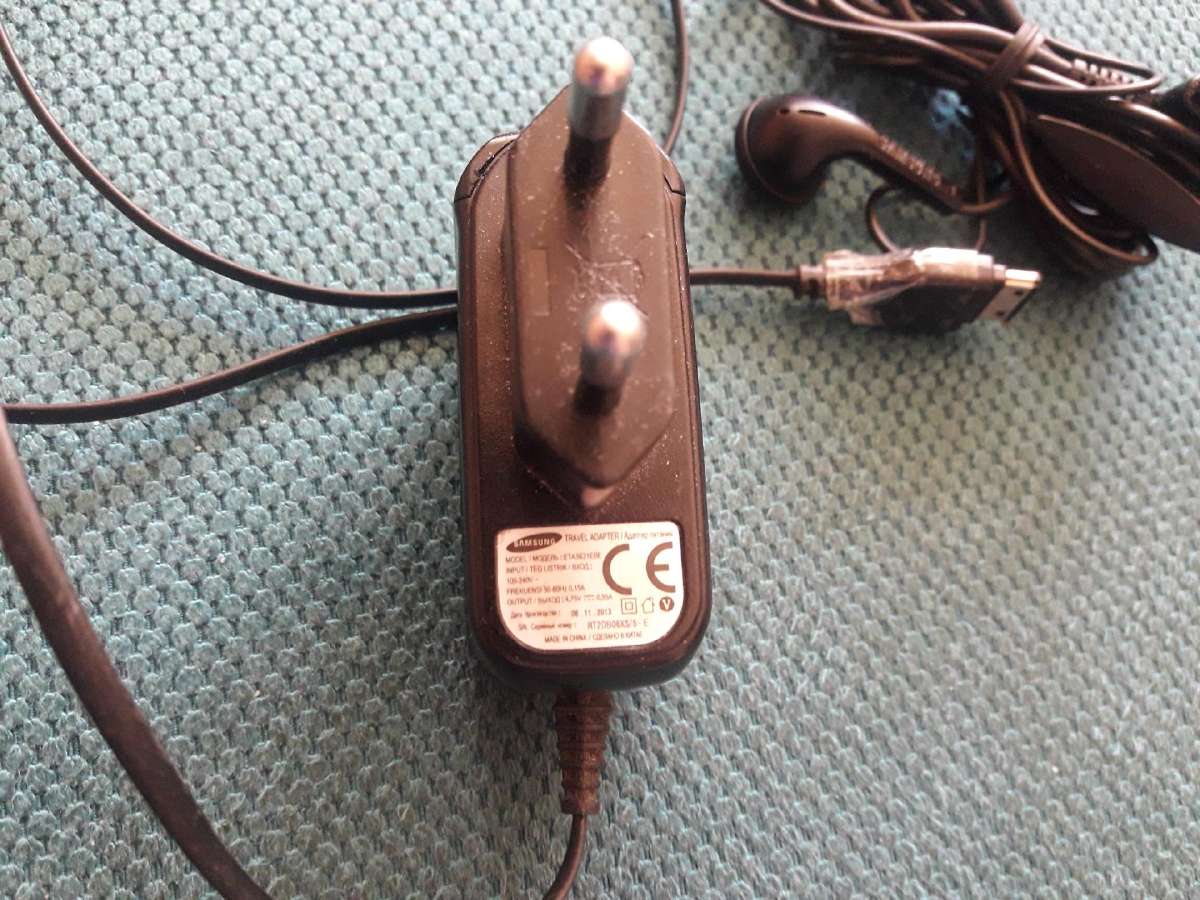 Samsung telefono komplektacija - nuotraukos Nr. 3