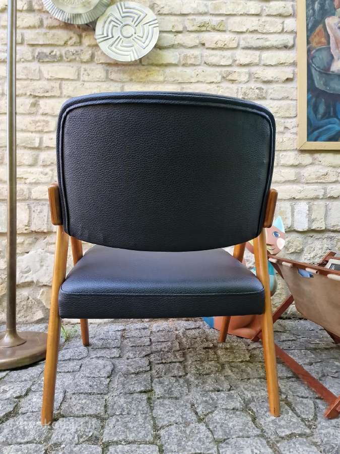 Vintažinis mid century odinis fotelis - nuotraukos Nr. 5