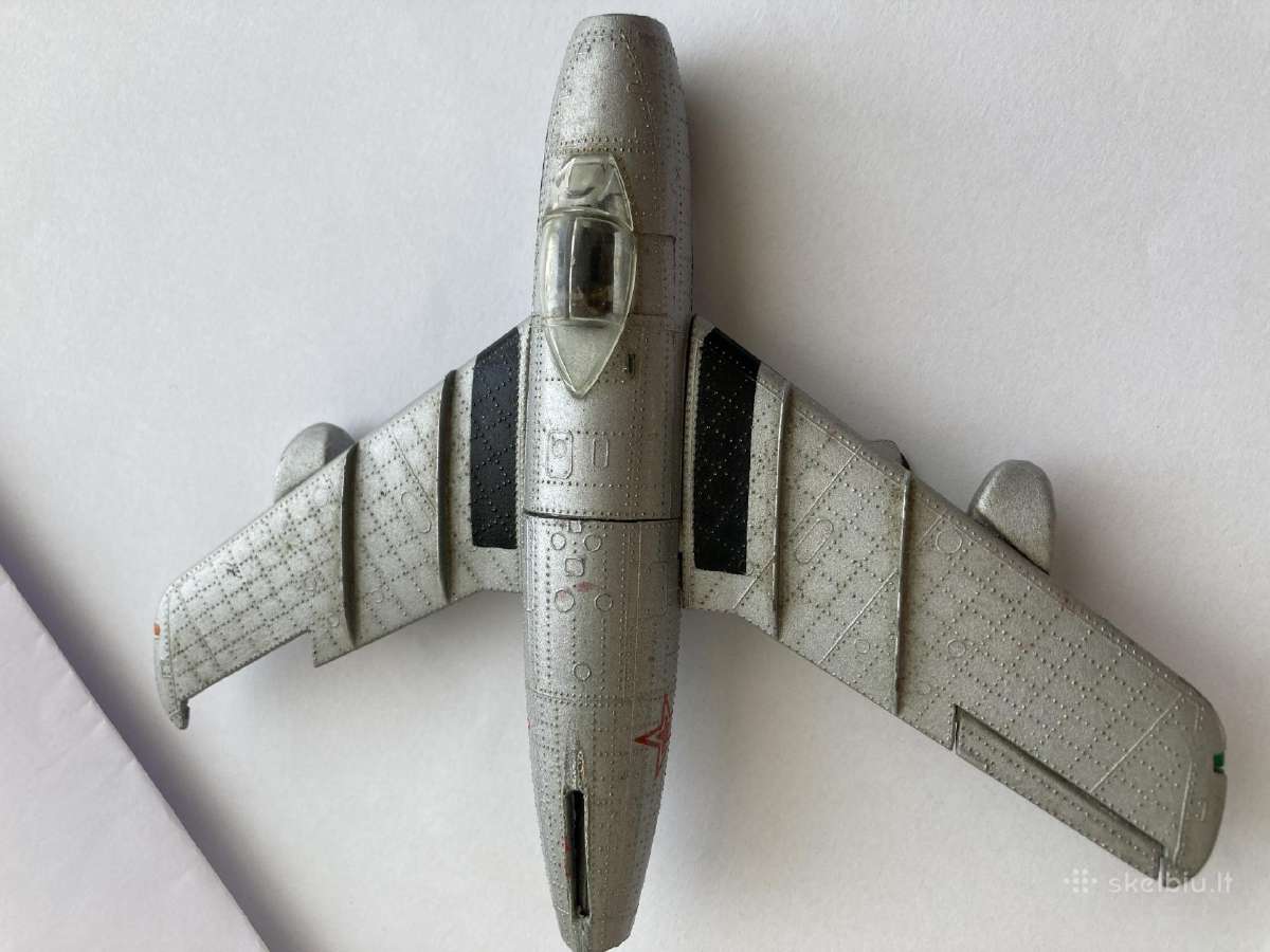 Mig-15 1:72 modeliukas (metalas + plastikas) - nuotraukos Nr. 6