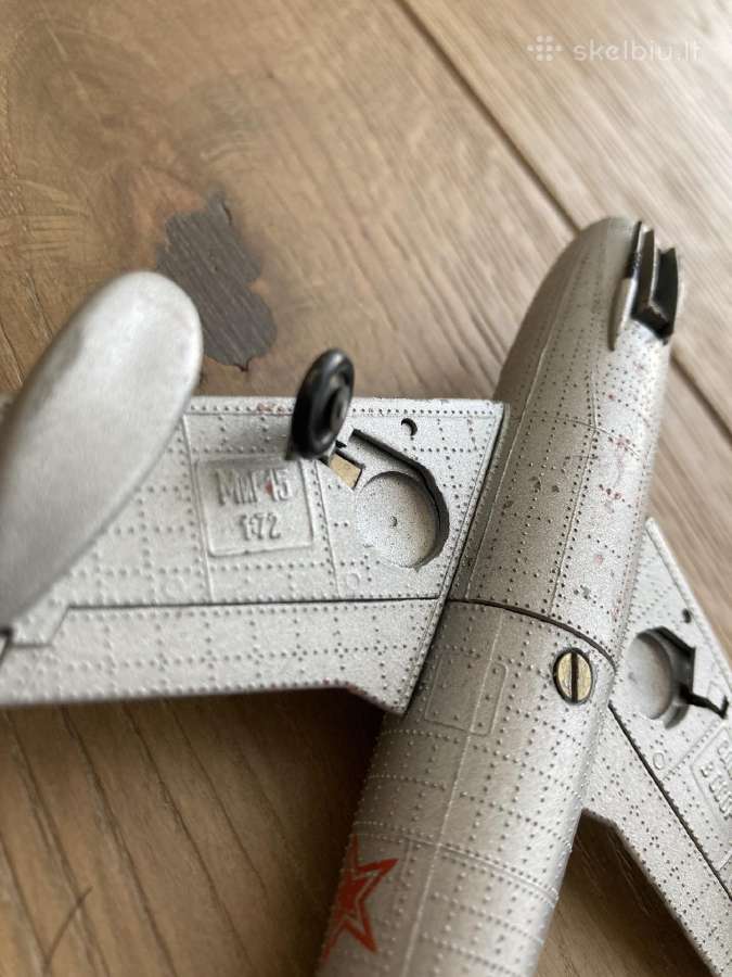 Mig-15 1:72 modeliukas (metalas + plastikas) - nuotraukos Nr. 11