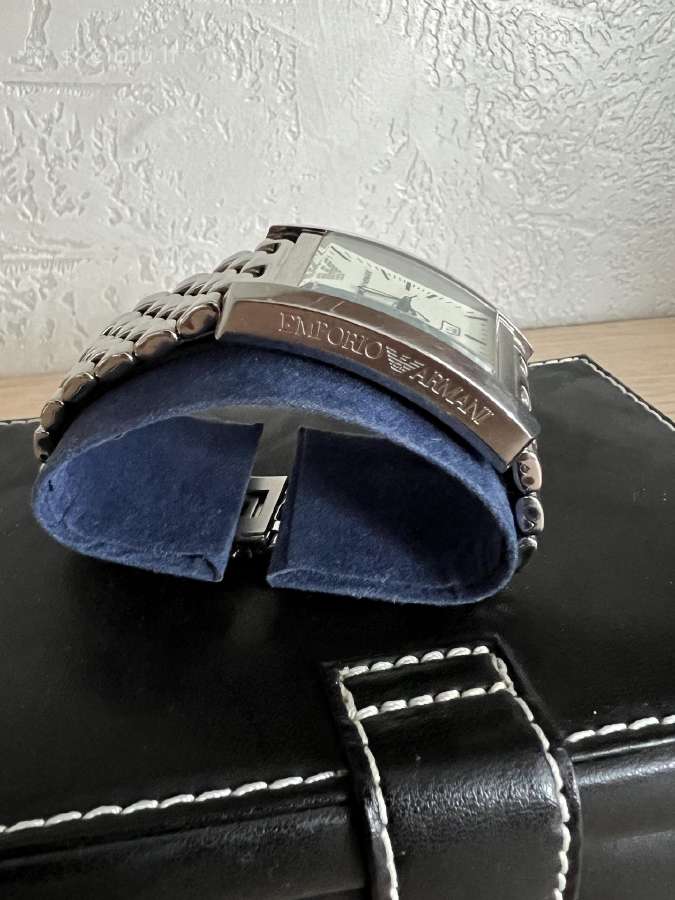 Emporio Armani laikrodis - nuotraukos Nr. 2