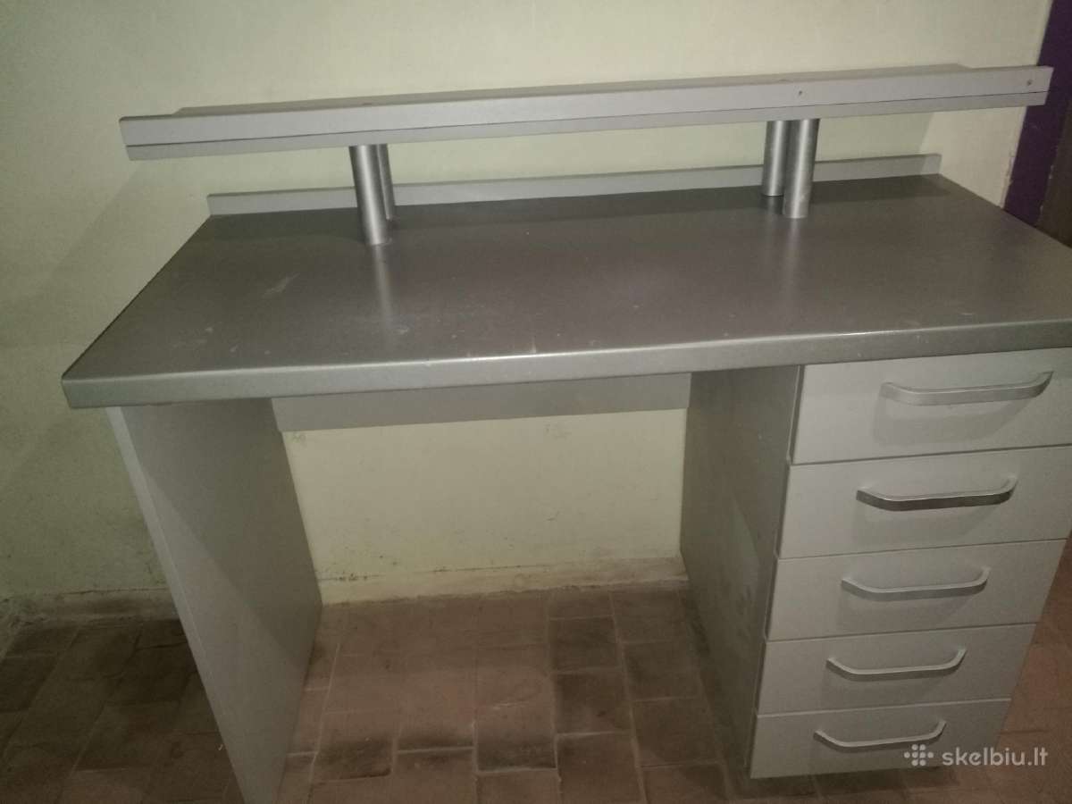 Parduodu naudotą rašomą stalą, kitus stalus - nuotraukos Nr. 2