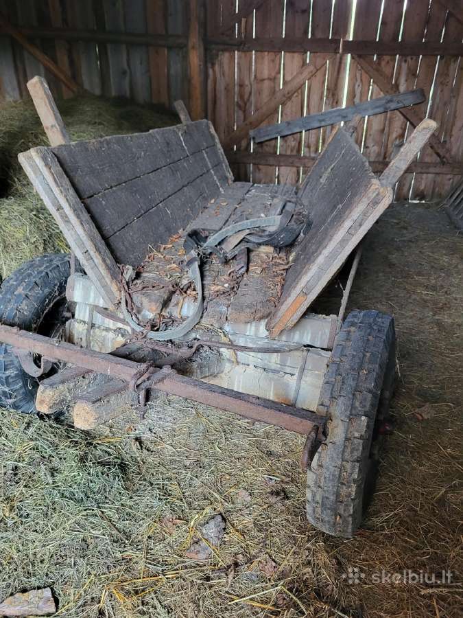 Vežimas arkliui ir priedai jam prie ukio