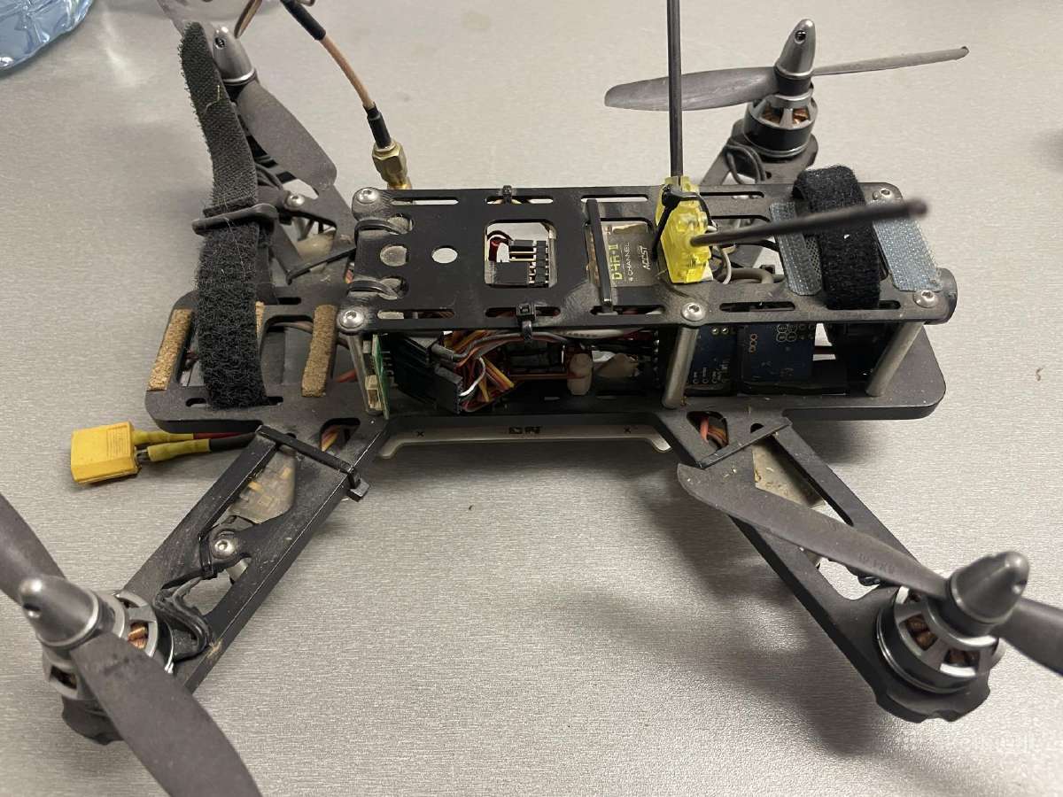 Dronas Lumenier qav 250
