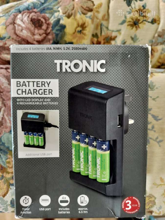 Naujas kroviklis + 4 Tronic 2500ah akumuliatoriai