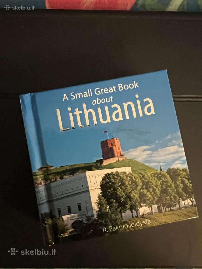 Knygelė albumas A Small Great Book about Lithuania