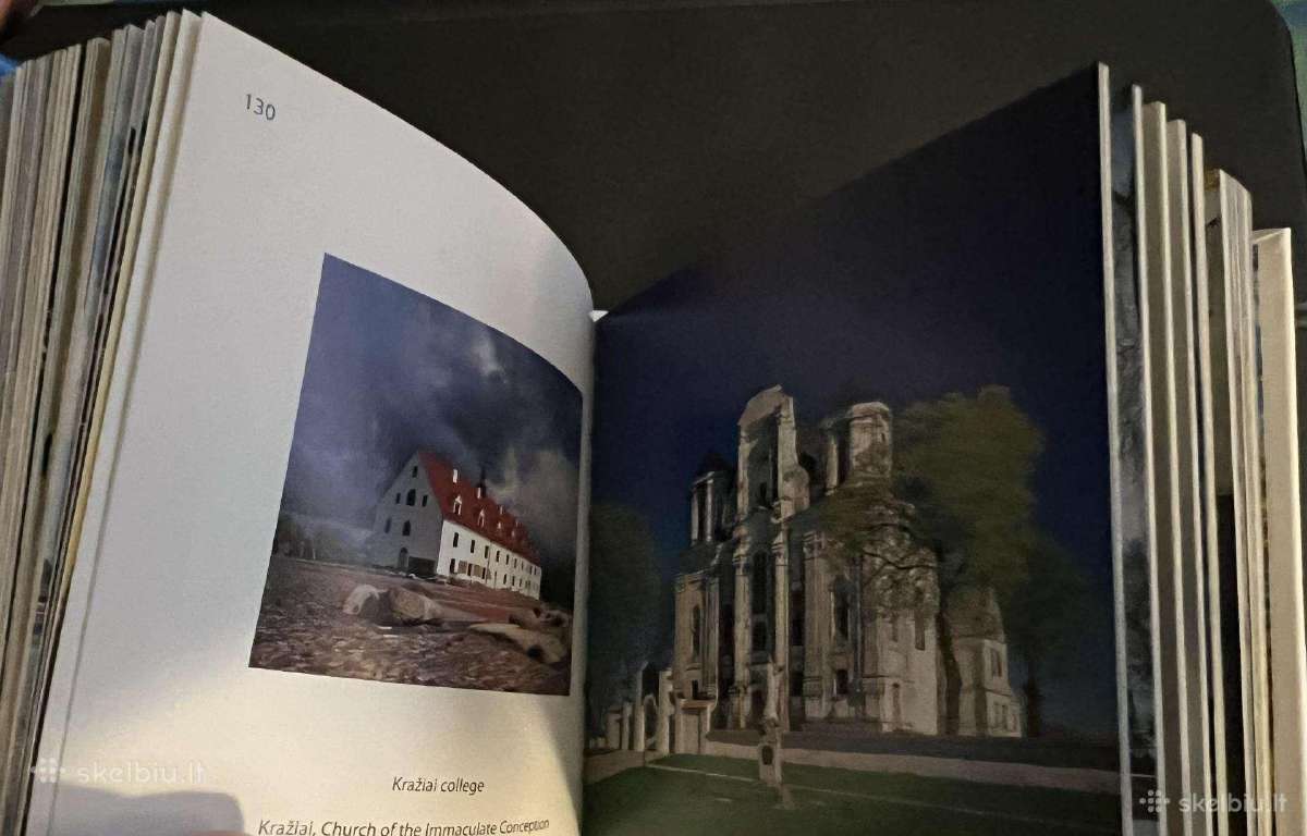 Knygelė albumas A Small Great Book about Lithuania - nuotraukos Nr. 3