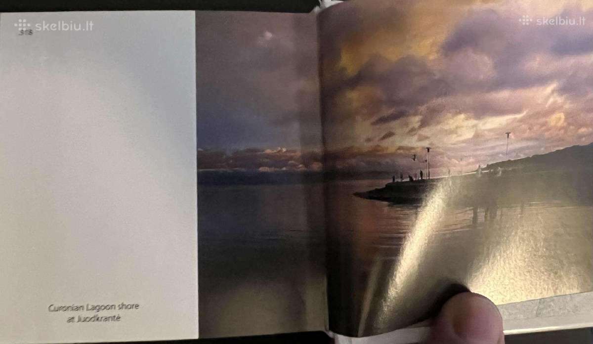 Knygelė albumas A Small Great Book about Lithuania - nuotraukos Nr. 4