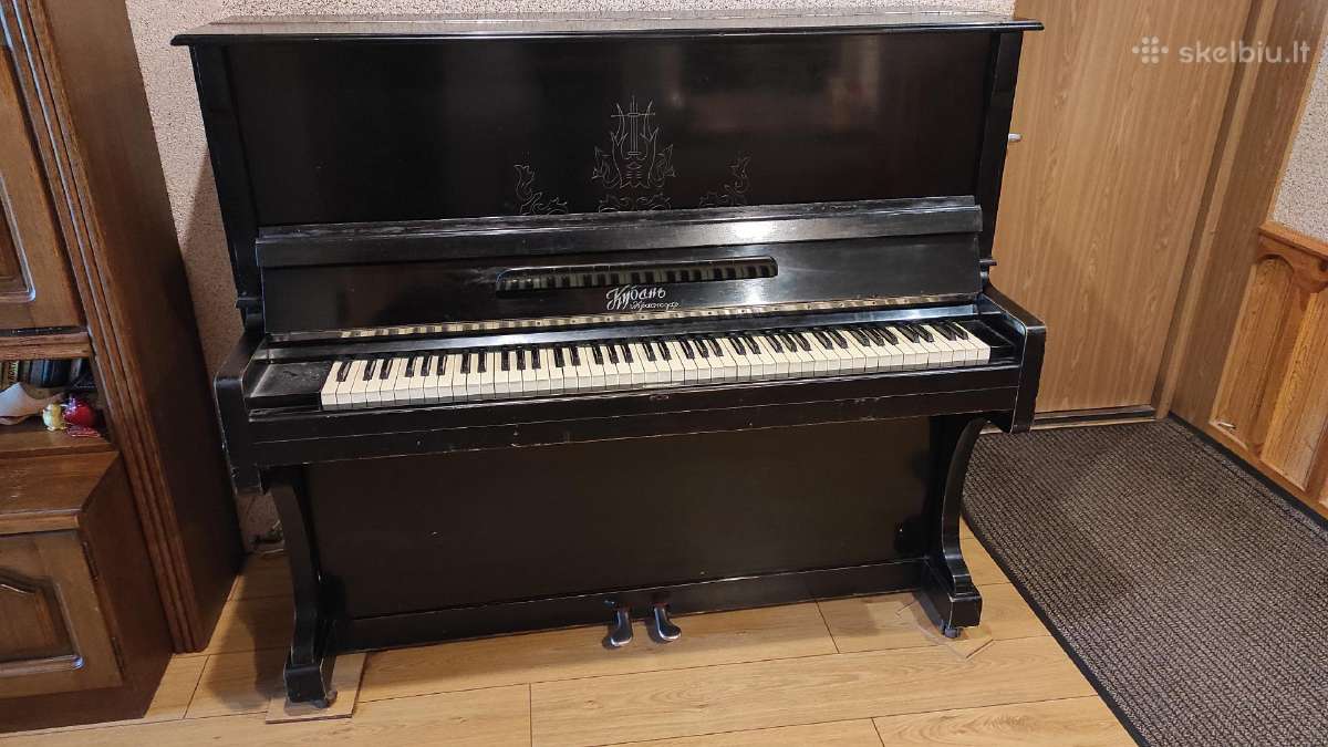Pianinas "Kuban"