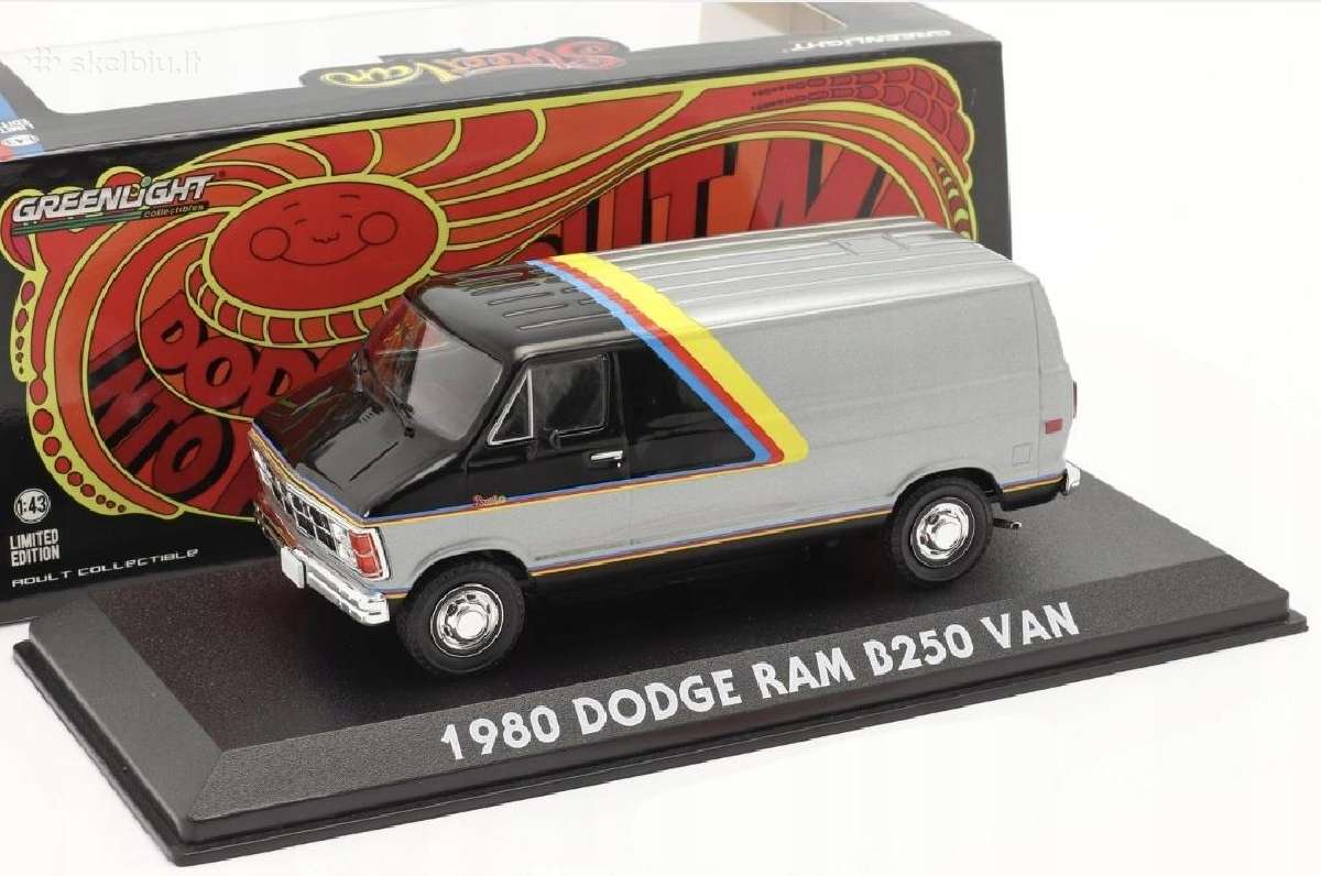 Dodge RAM B250