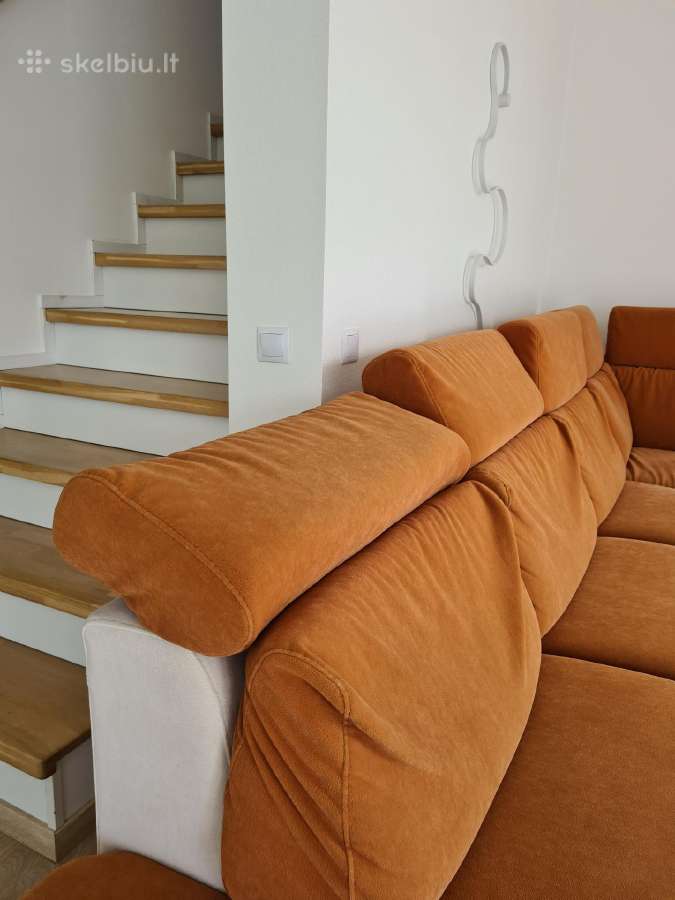 Kampinė sofa su miegama dalimi ir patalynės dėže - nuotraukos Nr. 11