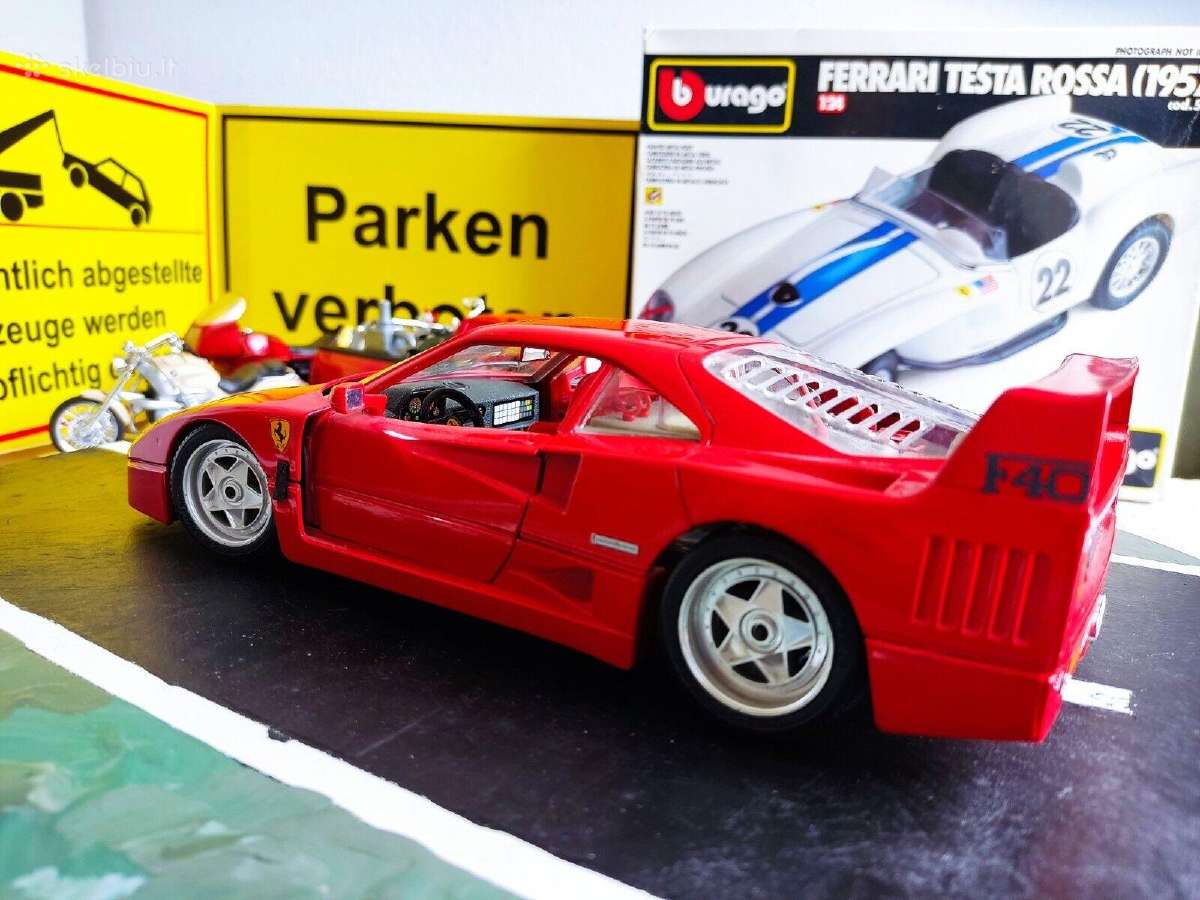 Ferrari F40 Bburago 1:18 made in italy 1987 - nuotraukos Nr. 3