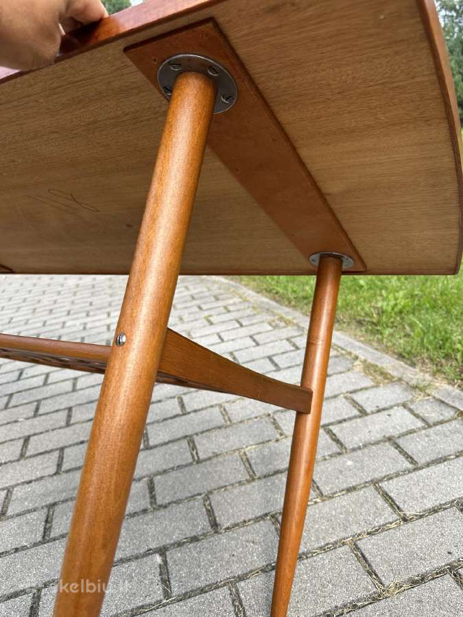 Scandinaviškas Mid-century tikmedzio kavos stalas - nuotraukos Nr. 6