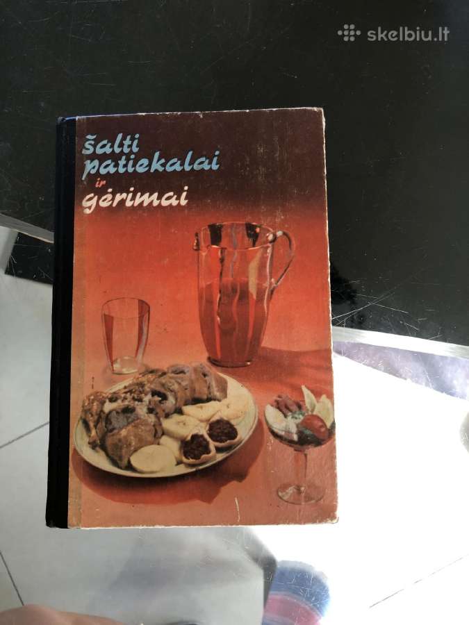 Knyga Šalti patiekalai ir gėrimai 1966m