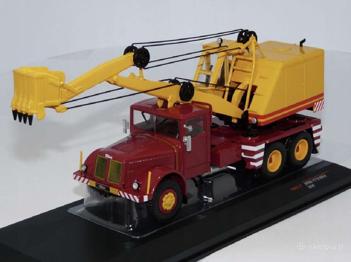 Tatra 111