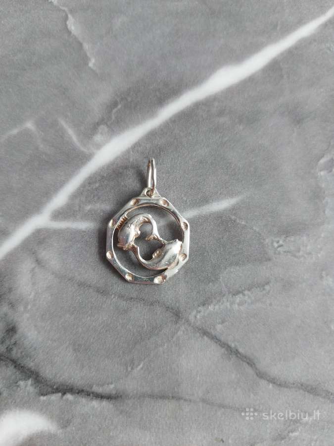 Sidabrinis žuvų zodiako pakabukas