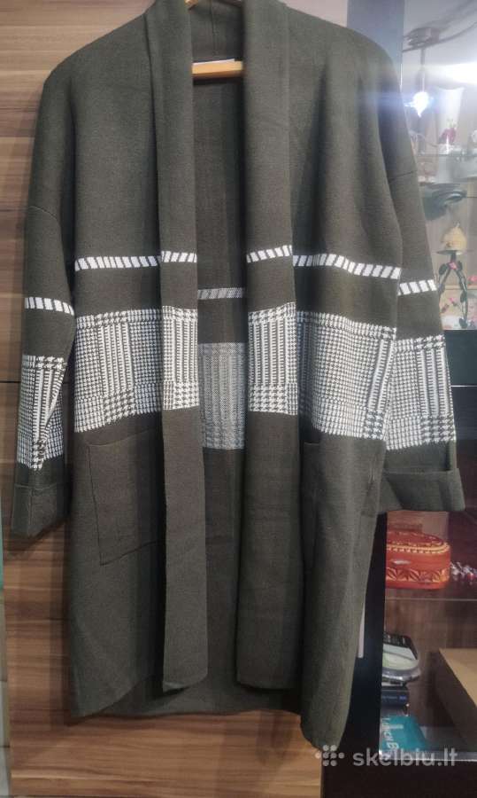 Kardiganas L/XL dydis haki spalvos.