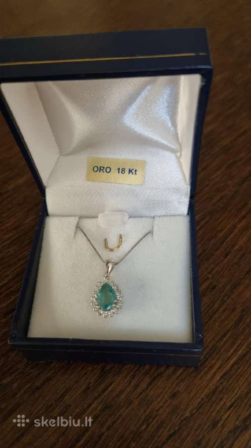 Parduodamas auksinis pakabukas su 1.03ct smaragdu