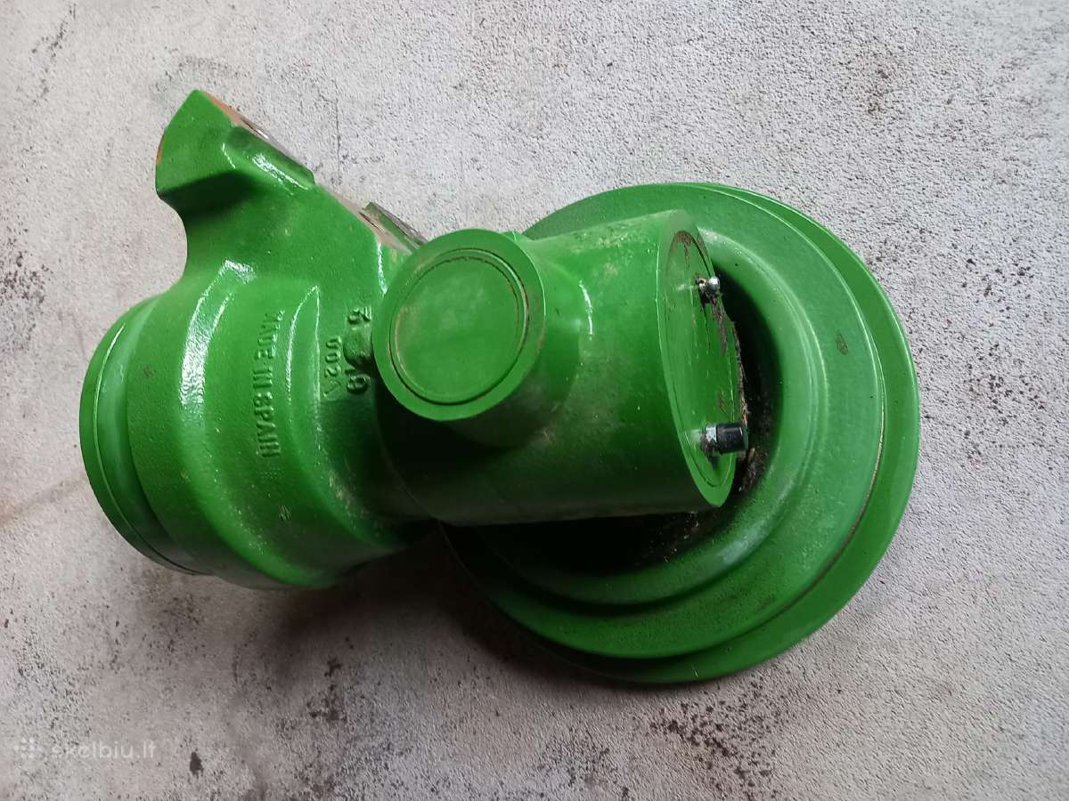 Kombaino John deere reduktorius De19785