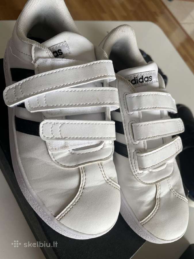 Kedai adidas - nuotraukos Nr. 2