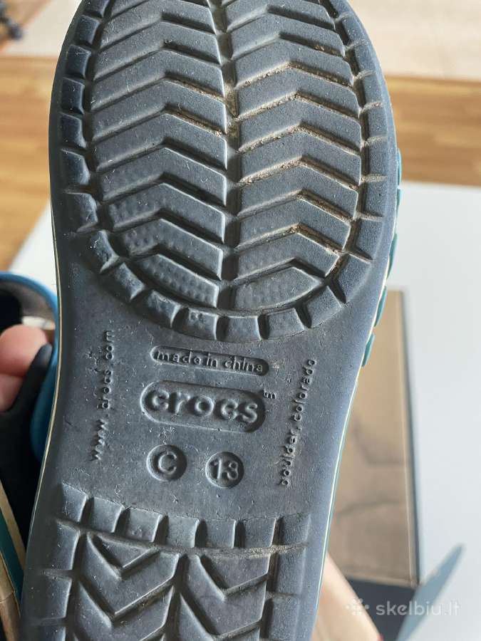 Crocs basutes
