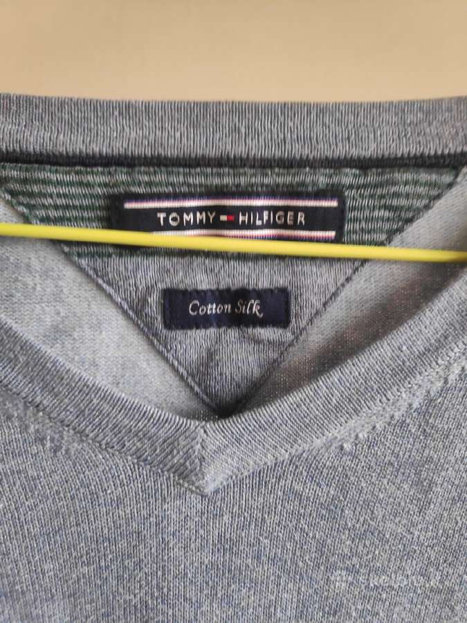 Tommy Hilfiger megztukas