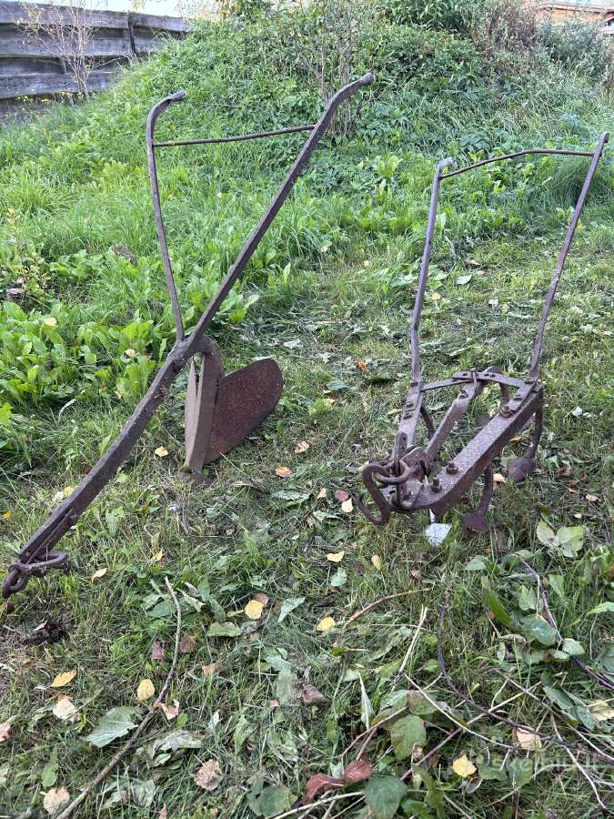 Istoriniai padargai ir akėčios