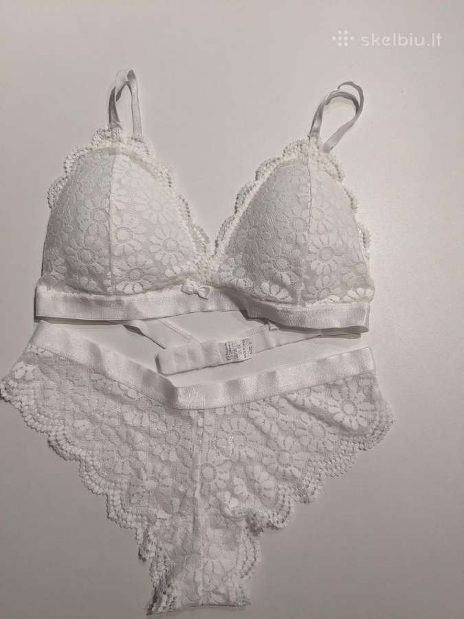 Seksualus liemenėlės ir apatinių kompletas
