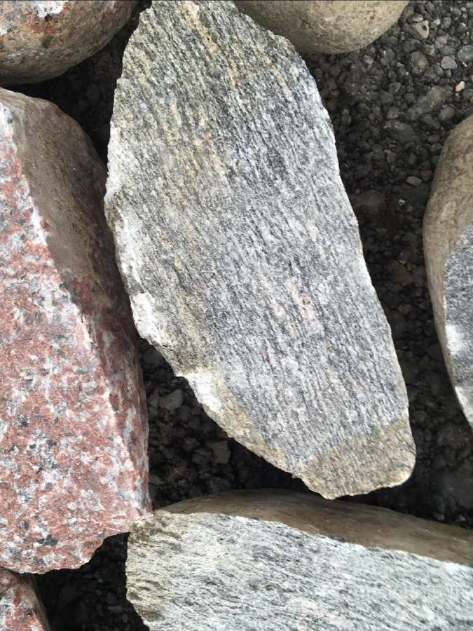 Akmuo. Skaldyti akmenys - nuotraukos Nr. 5