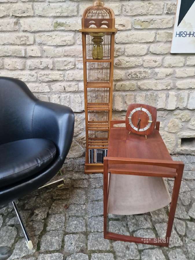 Vintažinis mid century tikmedžio staliukas