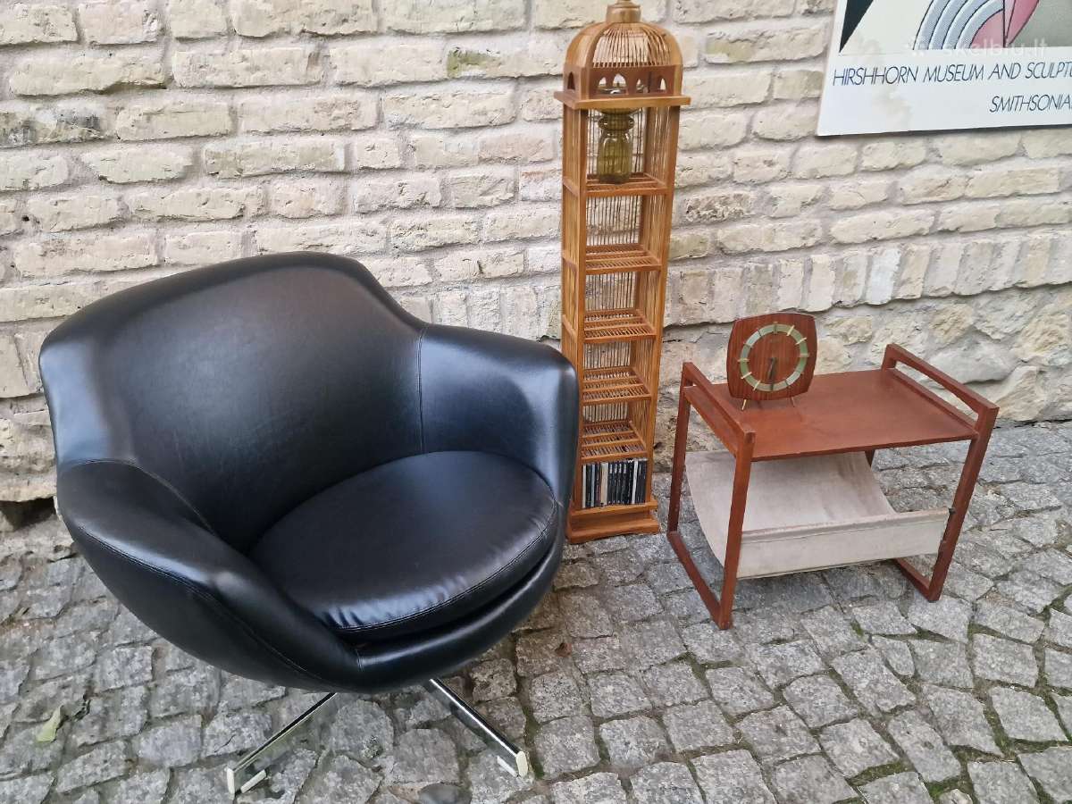 Vintažinis mid century tikmedžio staliukas - nuotraukos Nr. 5