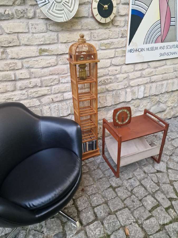 Vintažinis mid century tikmedžio staliukas - nuotraukos Nr. 8