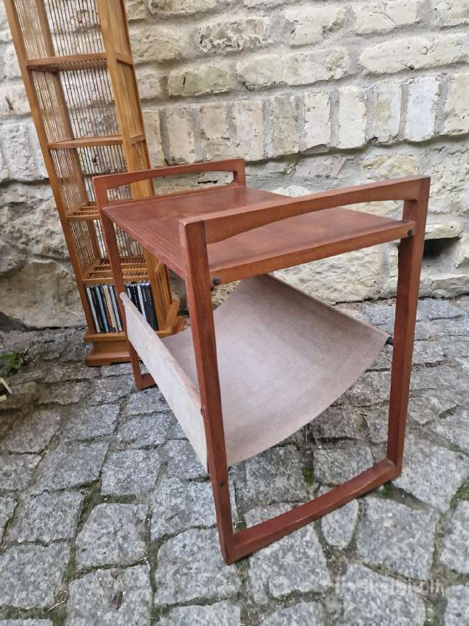 Vintažinis mid century tikmedžio staliukas - nuotraukos Nr. 9