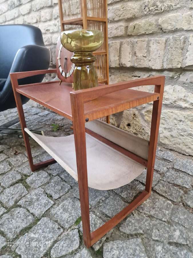 Vintažinis mid century tikmedžio staliukas - nuotraukos Nr. 16