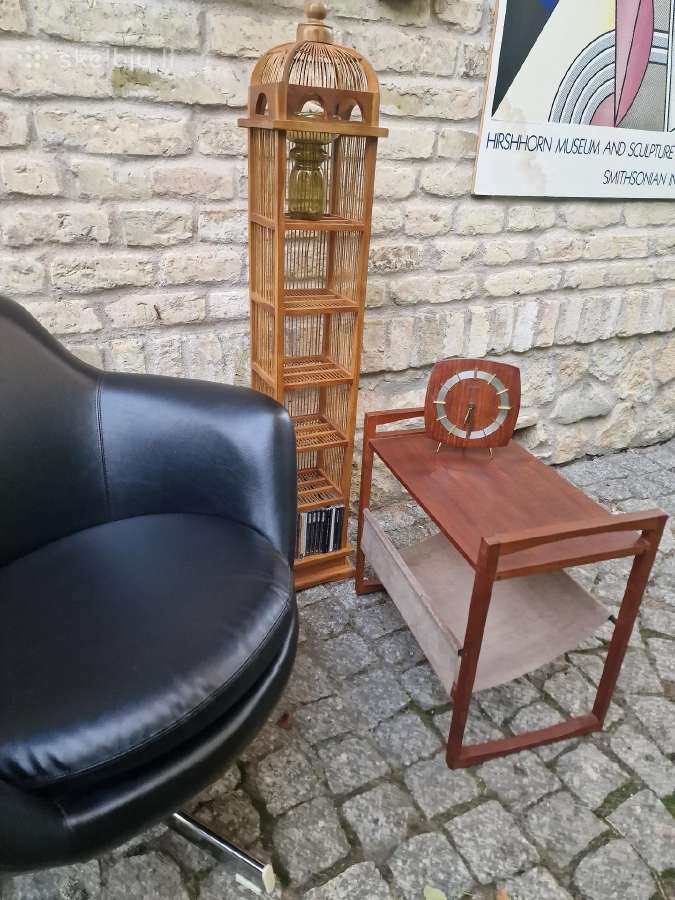 Vintažinis mid century tikmedžio staliukas - nuotraukos Nr. 19