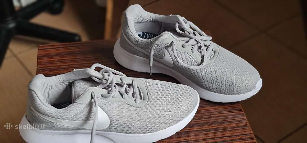 Grazus Nike kedai