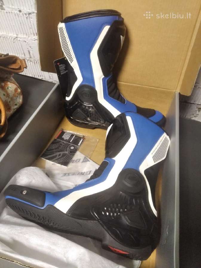 Dainese nauji