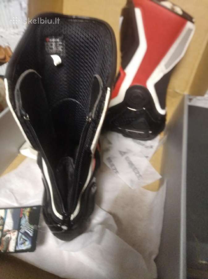 Dainese nauji - nuotraukos Nr. 2