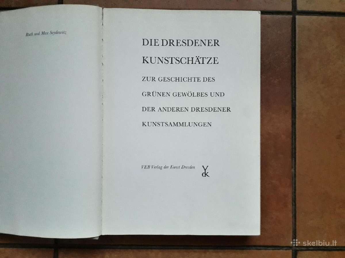 Meno albumas dovanotas rašytojui Jurgiui Kunčinui - nuotraukos Nr. 4