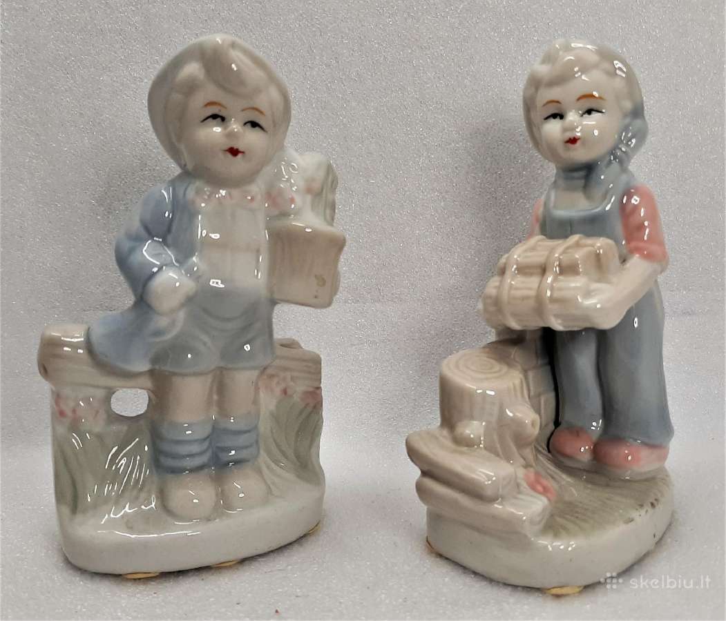 Porcelianinės figūrėlės berniukai 14cm aukščio