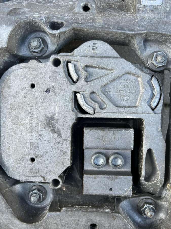 Audi A6 C7 Pavarų dėžės tvirtinimo kronšteinas ir - nuotraukos Nr. 4