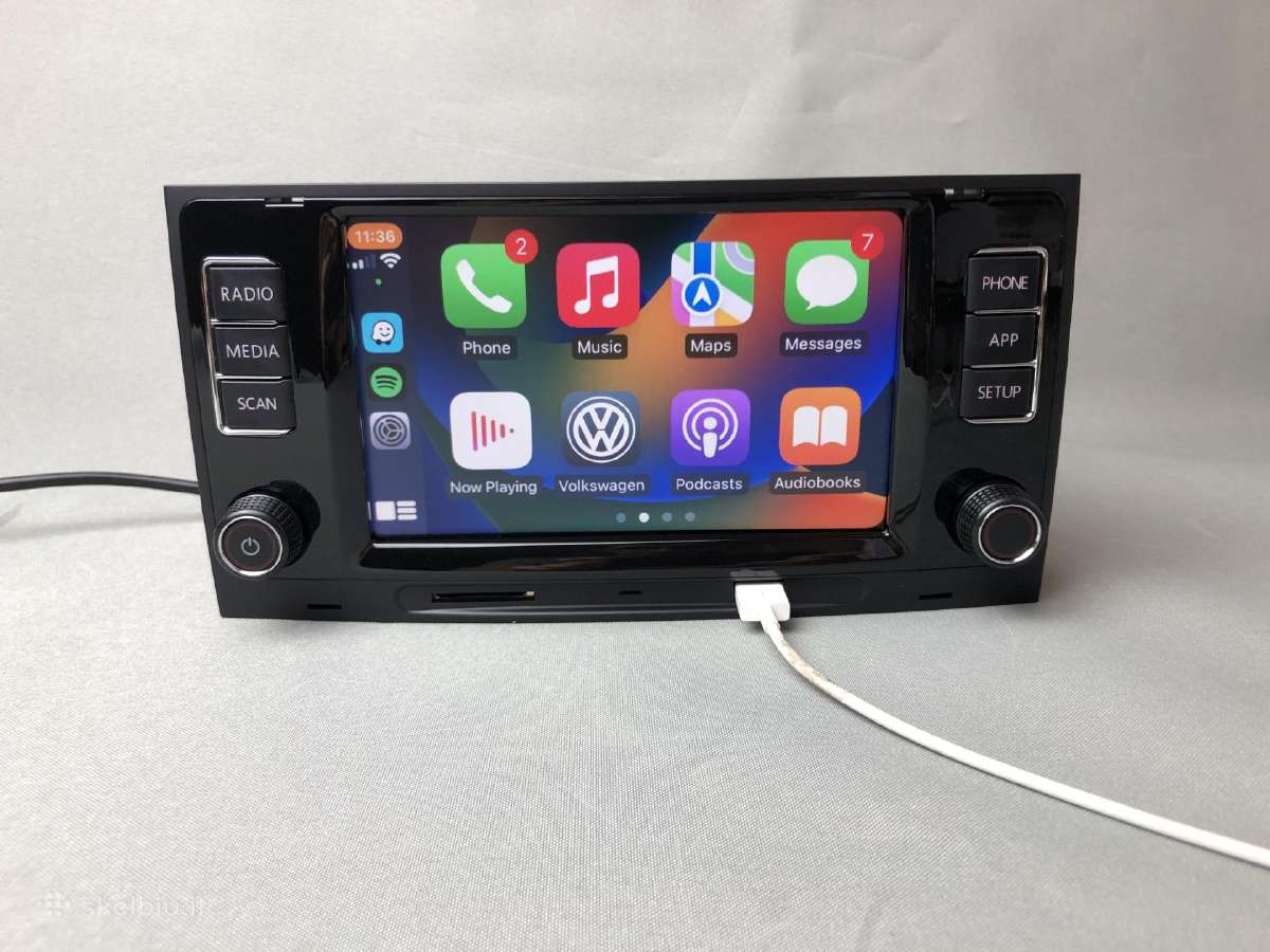 Volkswagen Toureg Multivan T5 magnetola su carplay