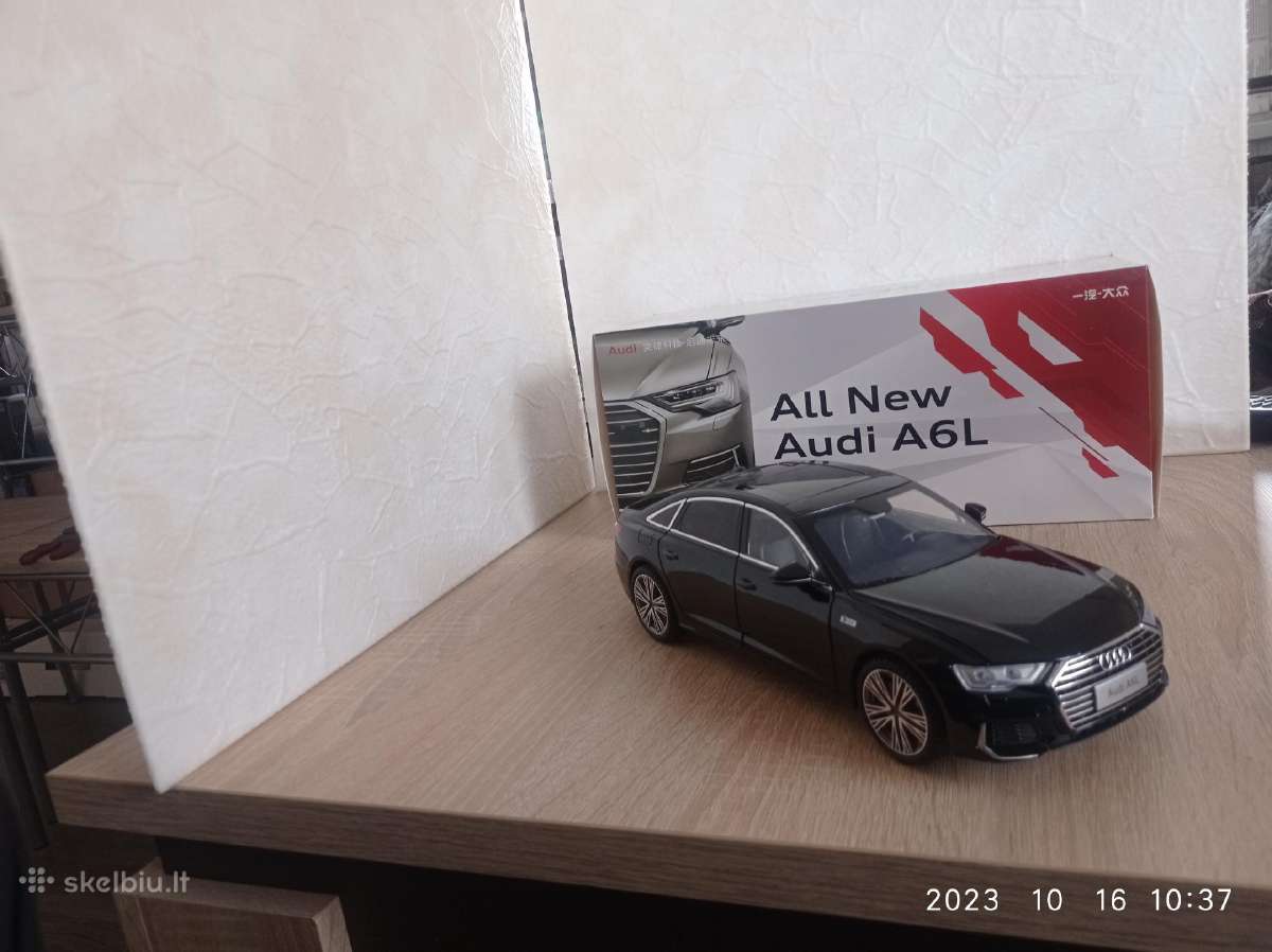 Audi A6 1:18 2022m