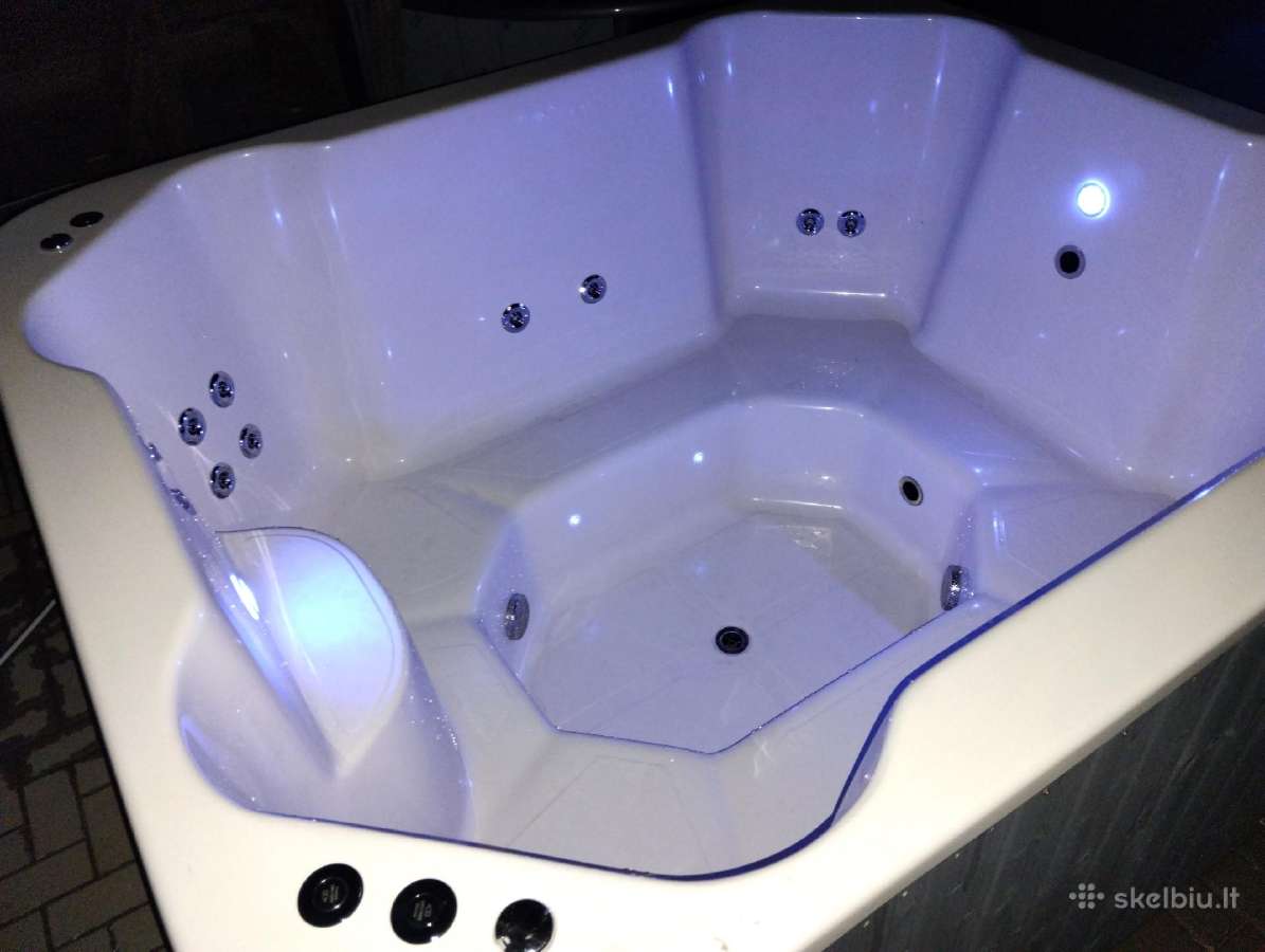 Kvadratinis kubilas, jacuzzi, keturkampas kubilas